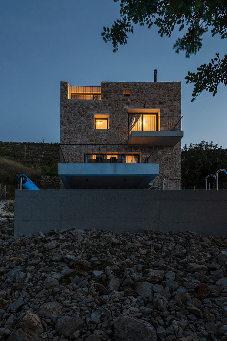 Architecture services by Studio Archaos, exterior of a completed project